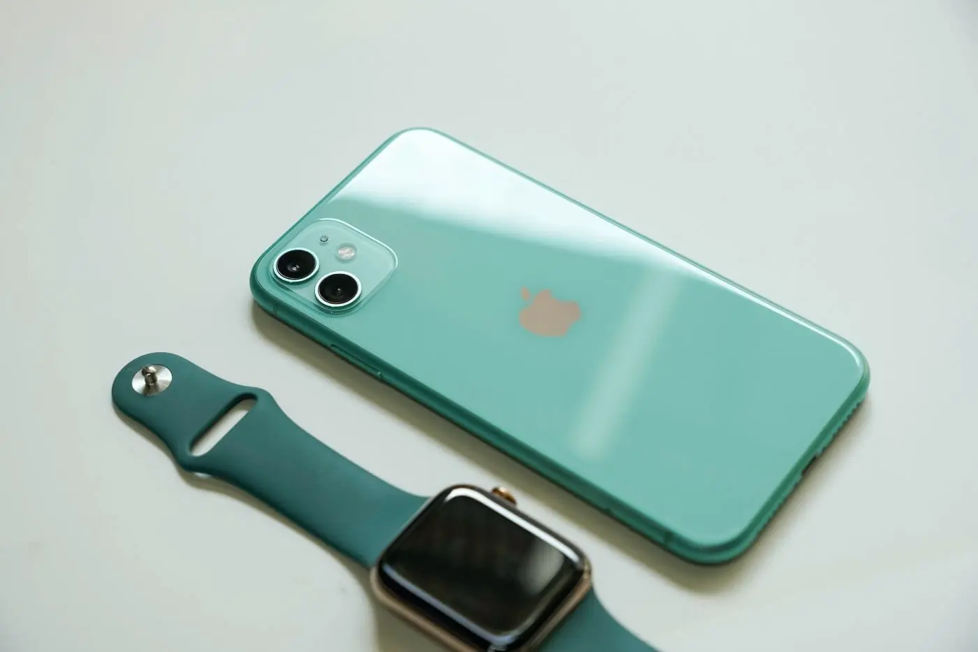 Apple Watch też wspiera eSIM